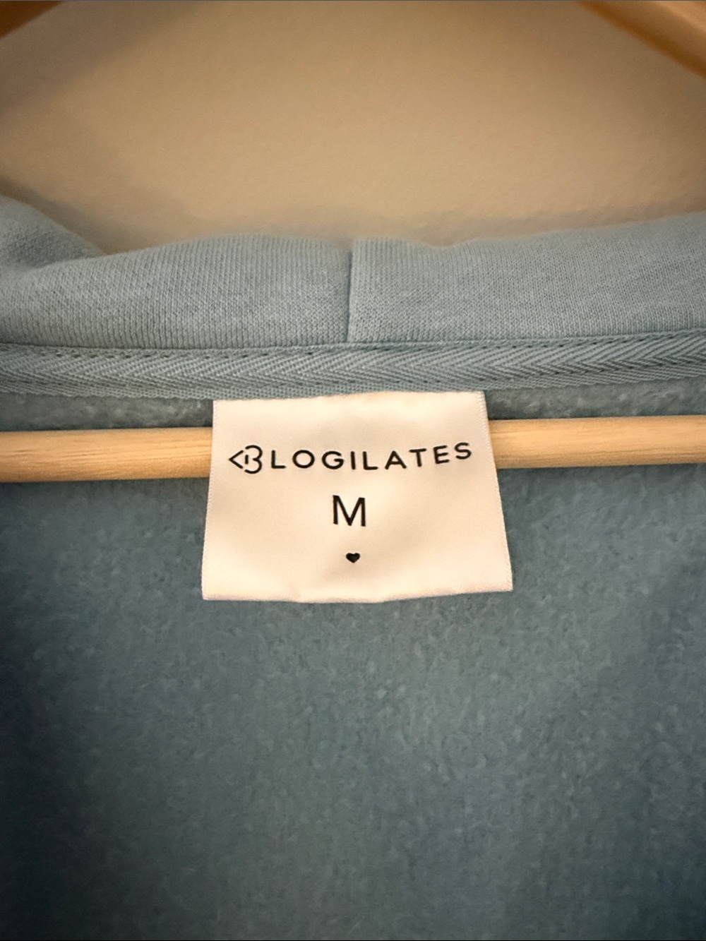 Blogilates Marshmallow Hoodie - Picture 4 of 4